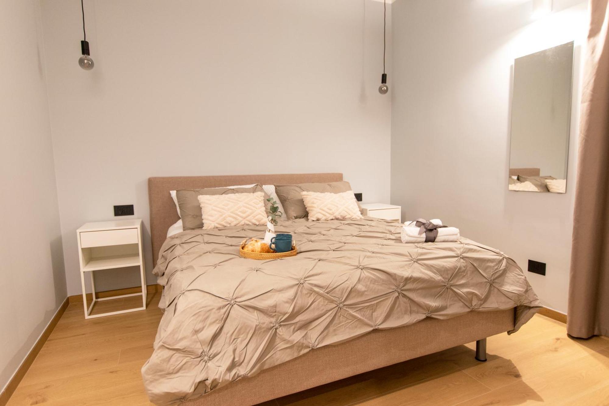 Ihost Luxury -Private Parking- Plana 4 Apartment Milan Exterior photo